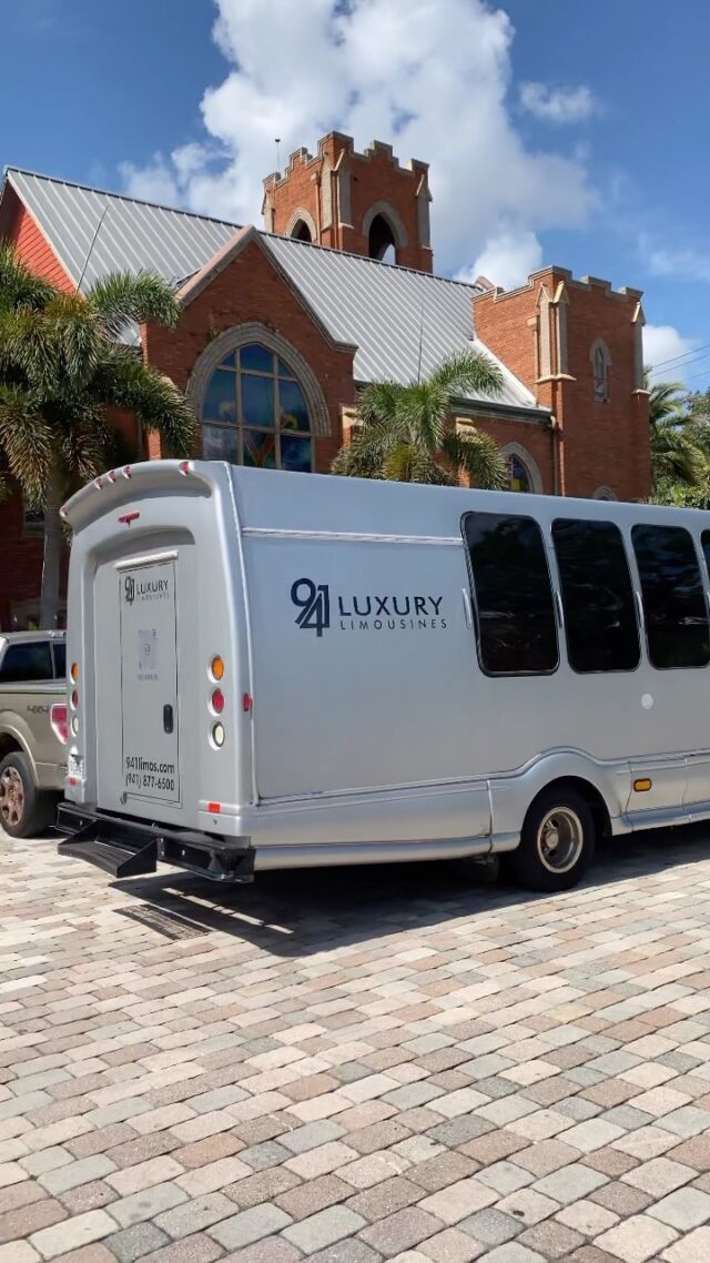 Limo Contract Sarasota Party Bus and Limo Rental Bradenton